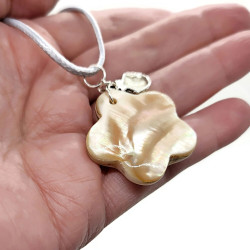 Flower Mother of Pearl Pendant with Shell Charm