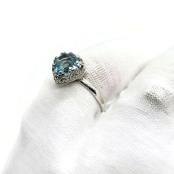 Sterling Silver Natural 2 Carat Blue Topaz Gemstone Solitaire Ring