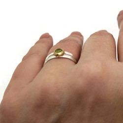 Mixed Metal Peridot Solitaire Ring US Size 7 1/2